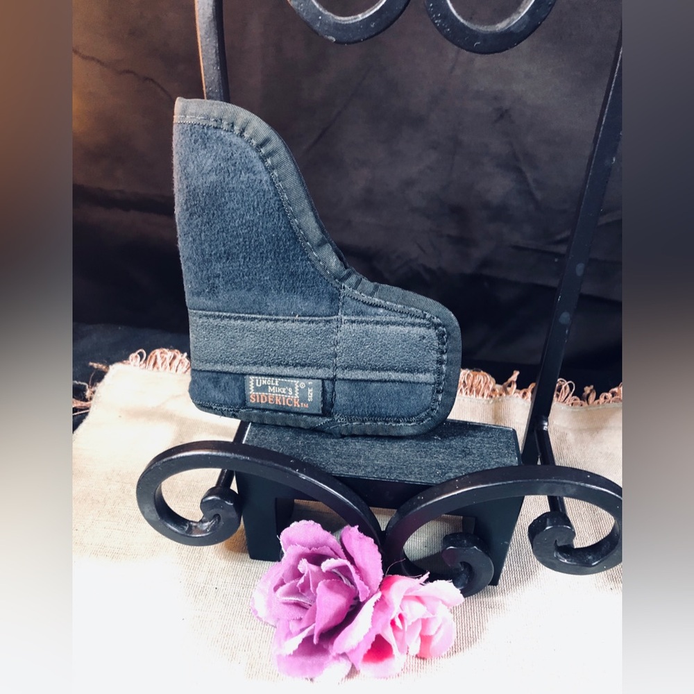 Sidekick Black Holster